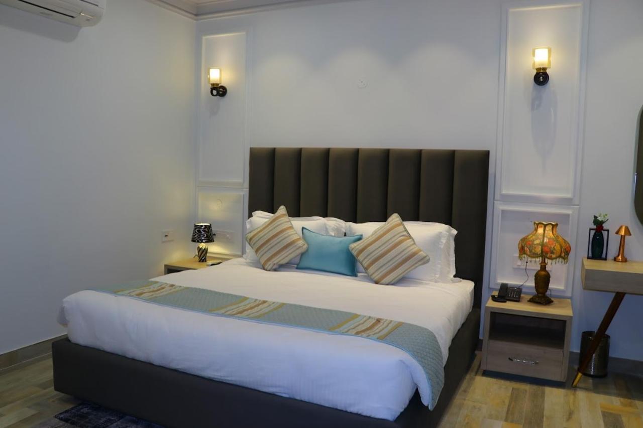 Elegance Regency Hotel Khanna  Luaran gambar